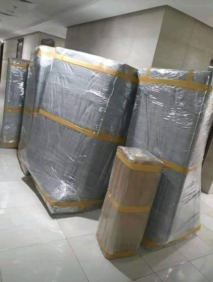 تغليف وتأمين مراتب السرير بالنايلون المقوى